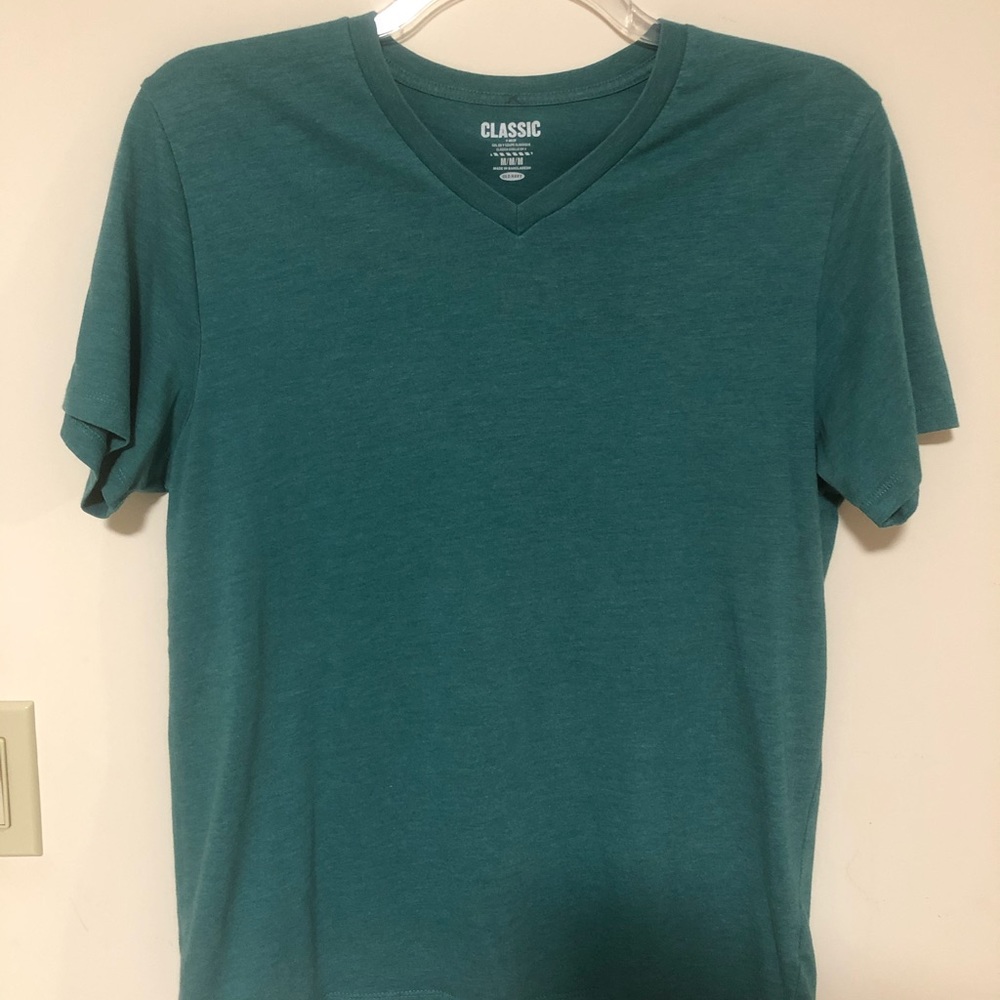 Old Navy Classic V-Neck